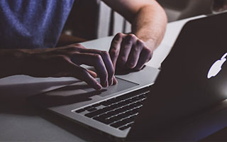 三倍暴涨！1700万贱卖青训瑰宝，利物浦为何追悔莫及？